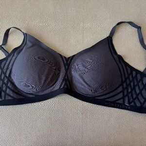 Honeylove bra, large